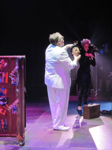 picture ILUZIONISTI-THE ILLUSIONISTS