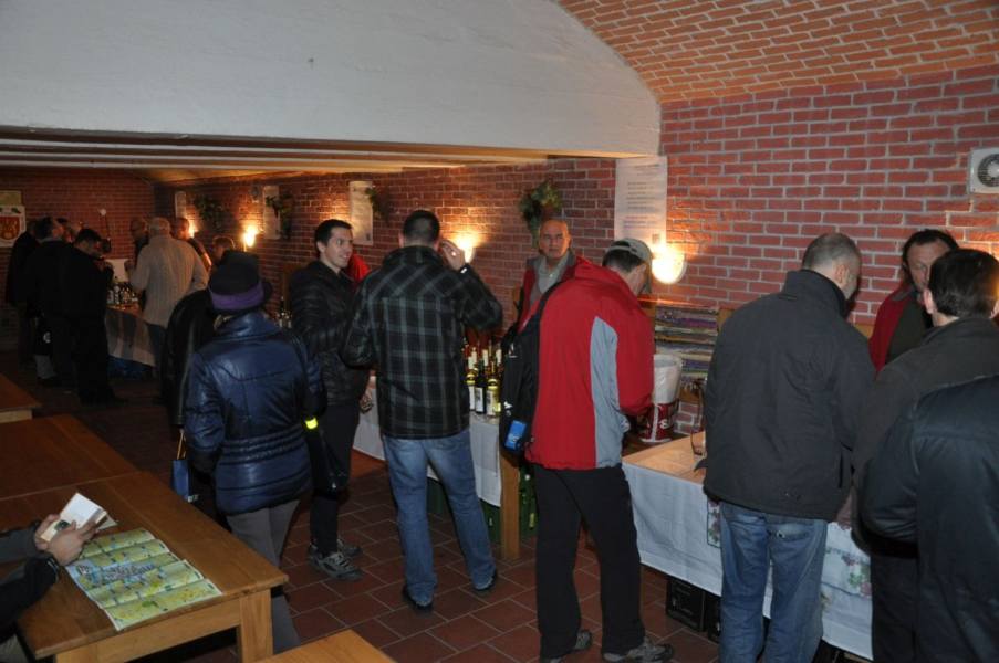 picture po bratislavských vínnych pivniciach