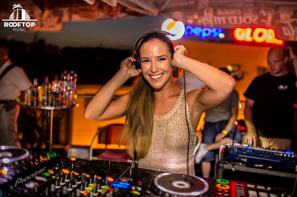 picture ROOFTOP MUSIC Day & Night