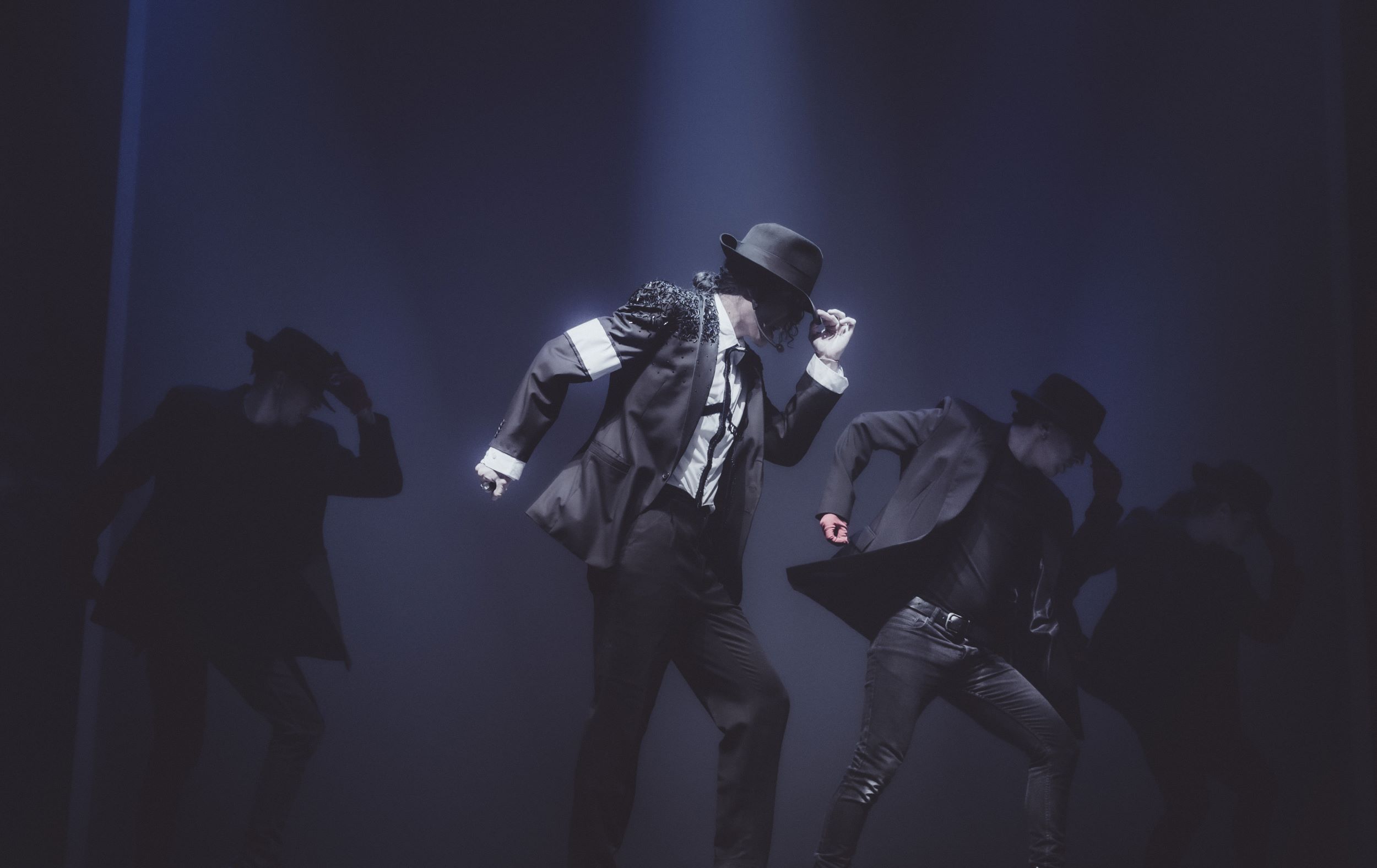 picture DANCING MACHINE Michael Jackson Tribute